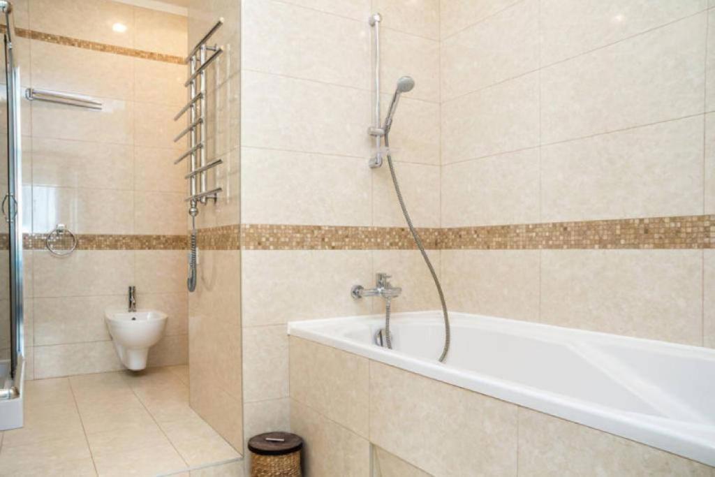 Doba In Ua Most-Sity Apartments Dnipro Exterior photo
